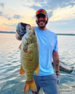 Bassdash Men’s Lightweight UV Fishing Shirt with UPF 50+ Protection - Image 6